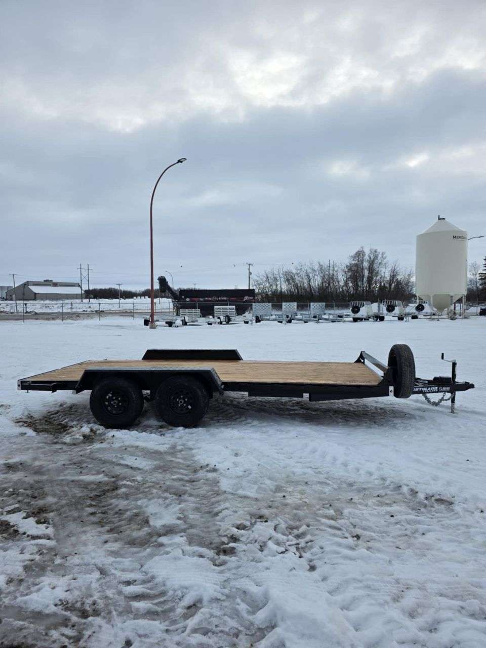 2026 Southland 8'6" x 16' Flat Deck Trailer