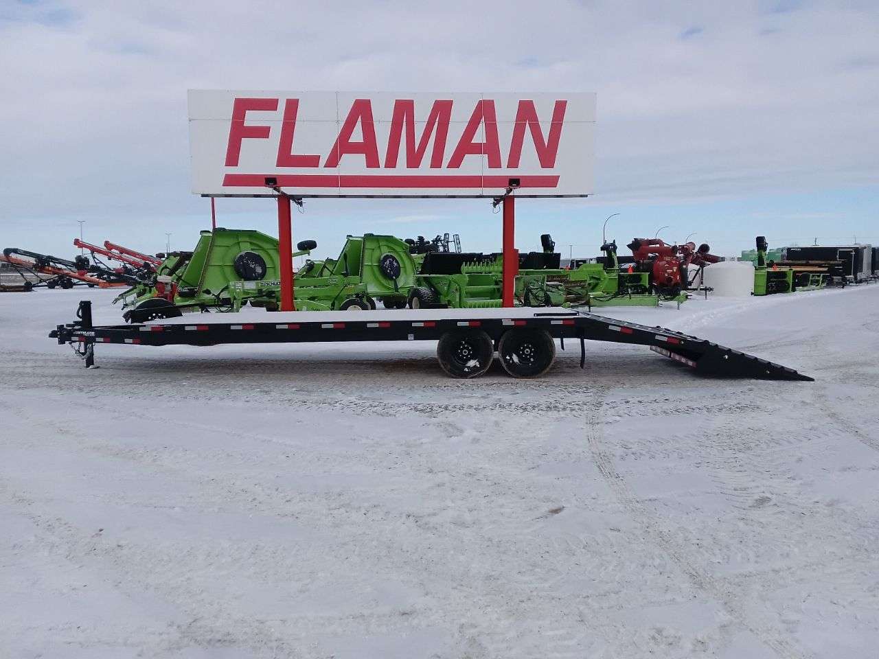 2026 Southland 8'6" x 20' + 5' BT Deckover TA 7000 Trailer