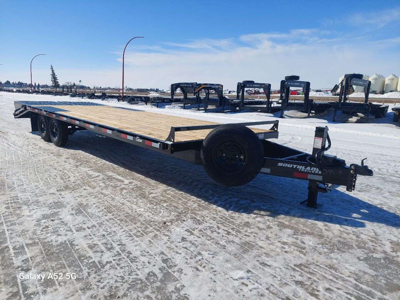 2026 Southland 8'6" x 20' + 5' BT Deckover TA 7000 Trailer