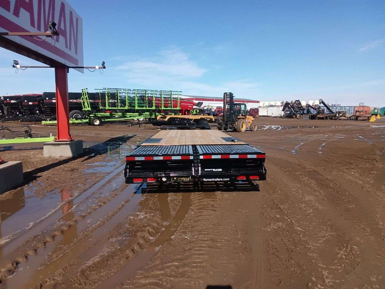 2026 Southland 8'6" x 20' + 5' BT Deckover TA Trailer