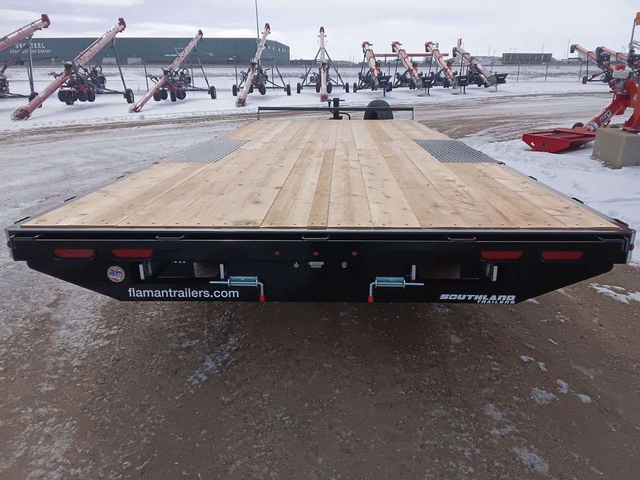 2026 Southland 8'6" x 20' Deckover TA 7000 Trailer