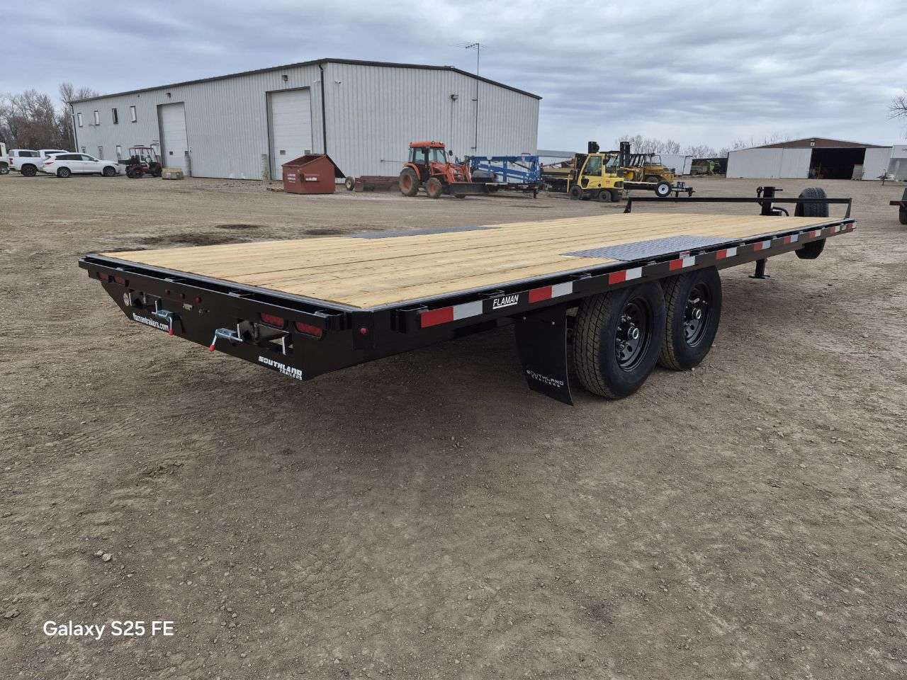 2026 Southland 8'6" x 20' Deckover Tandem 7K Trailer