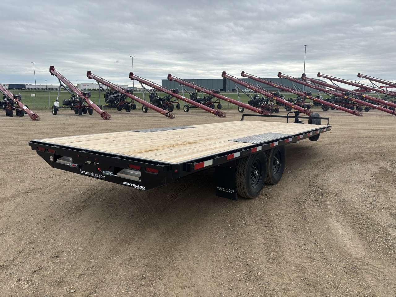 2026 Southland 8'6" x 20' Deckover Tandem 7K Trailer