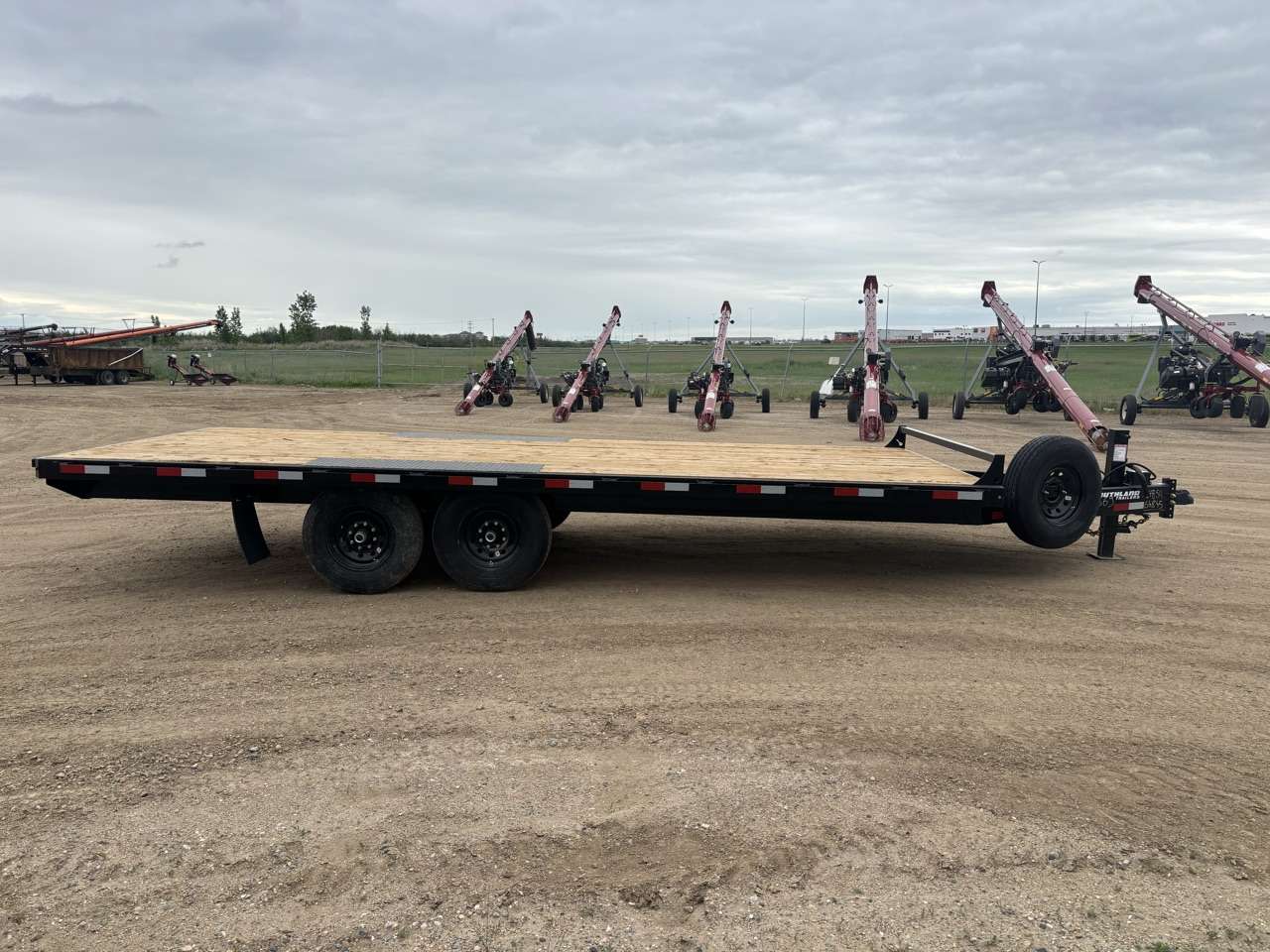 2026 Southland 8'6" x 20' Deckover Tandem 7K Trailer