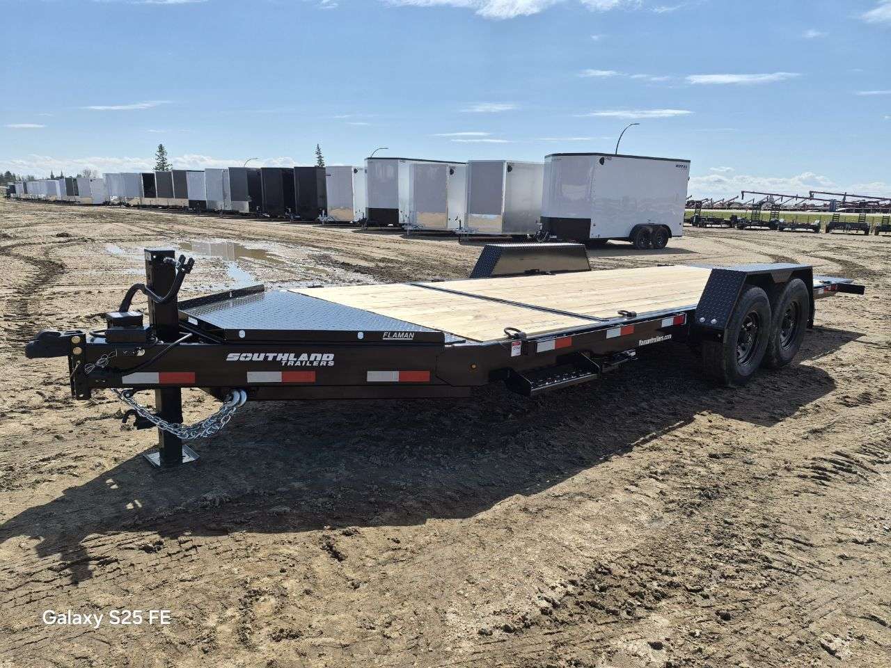 2026 Southland 8'6" x 20' Partial Tilt Trailer