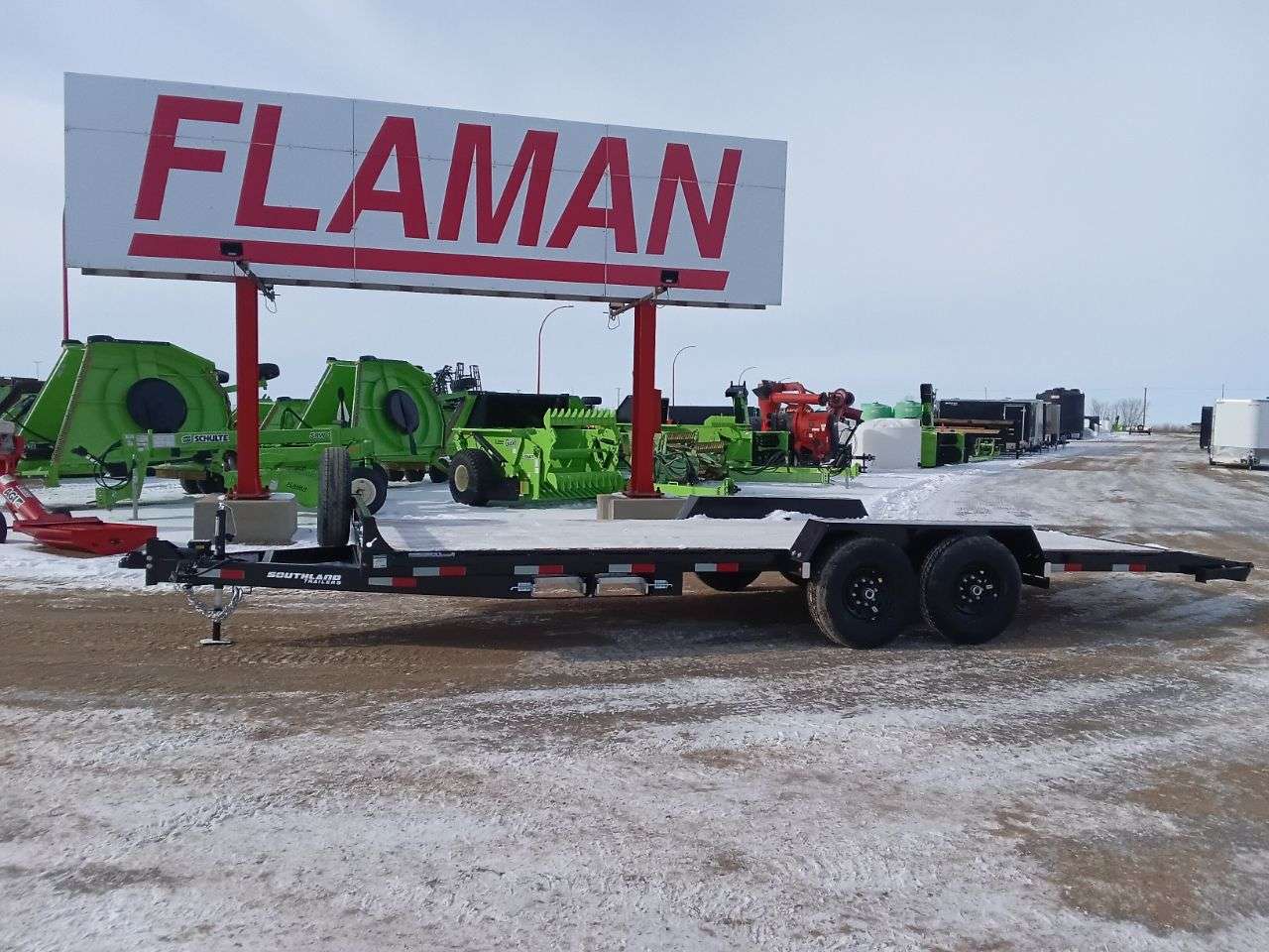 2026 Southland 8'6" x 22' Beavertail Flat Deck Trailer