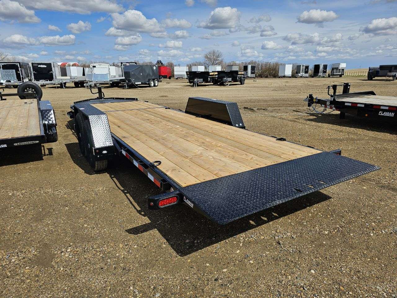 2026 Southland 8'6" x 22' Partial Tilt Trailer