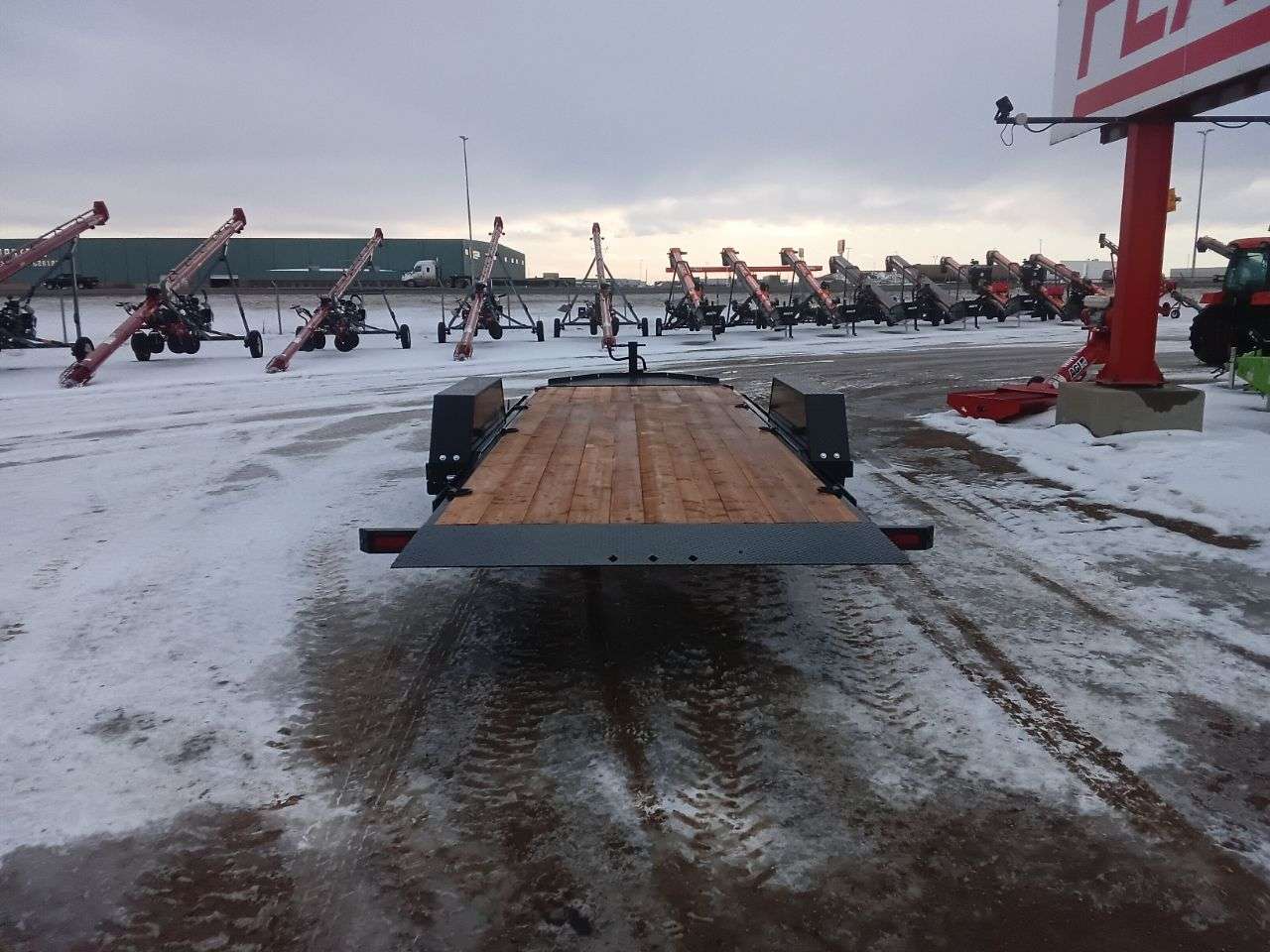 2026 Southland 8'6" x 22' Partial Tilt Trailer