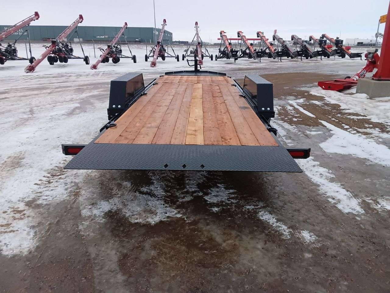 2026 Southland 8'6" x 22' Partial Tilt Trailer