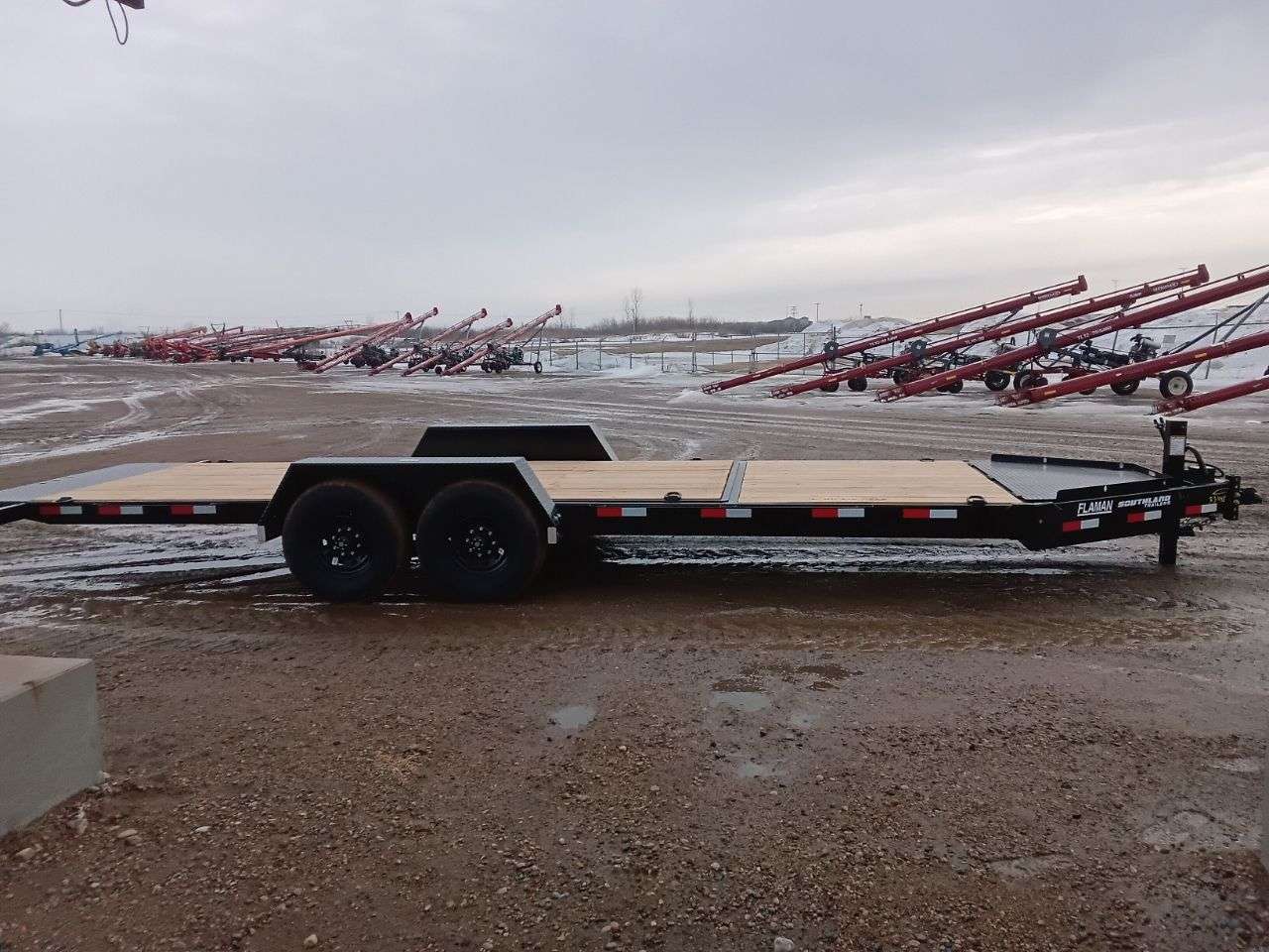 2026 Southland 8'6" x 22' Partial Tilt Trailer
