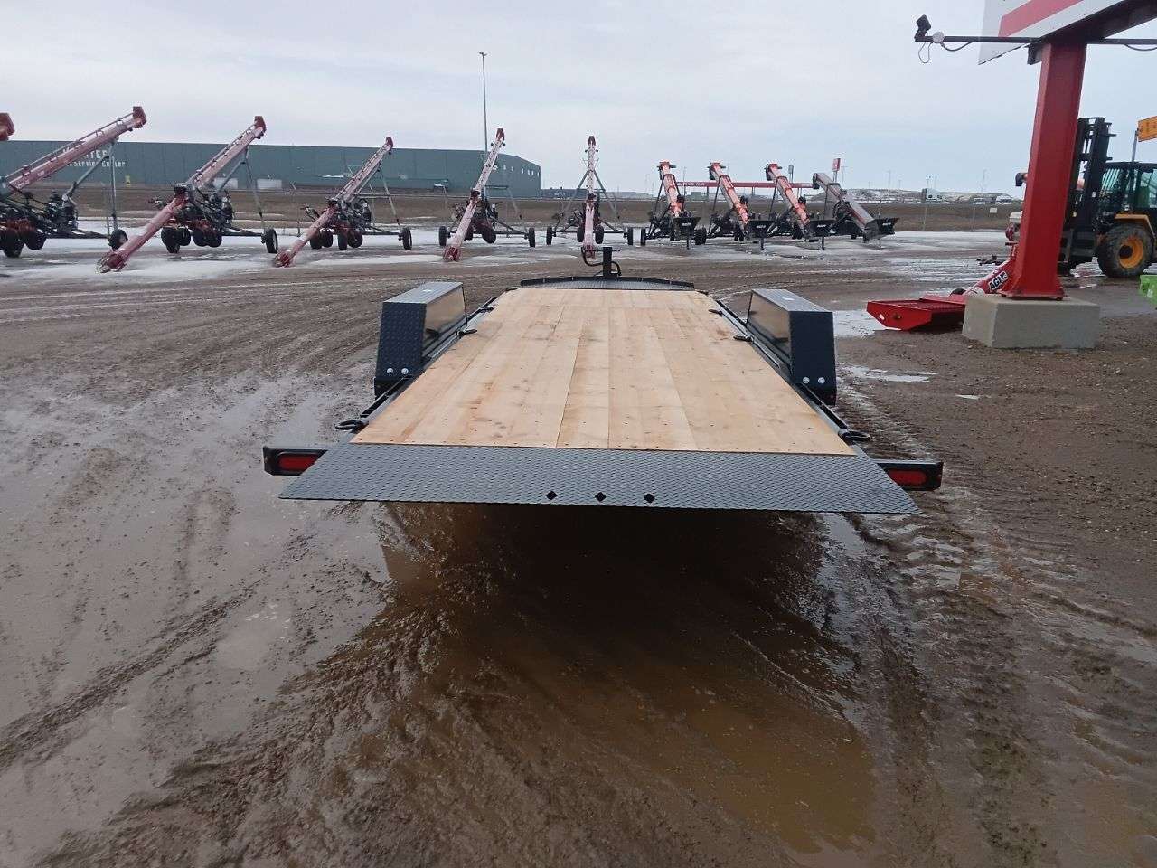 2026 Southland 8'6" x 22' Partial Tilt Trailer