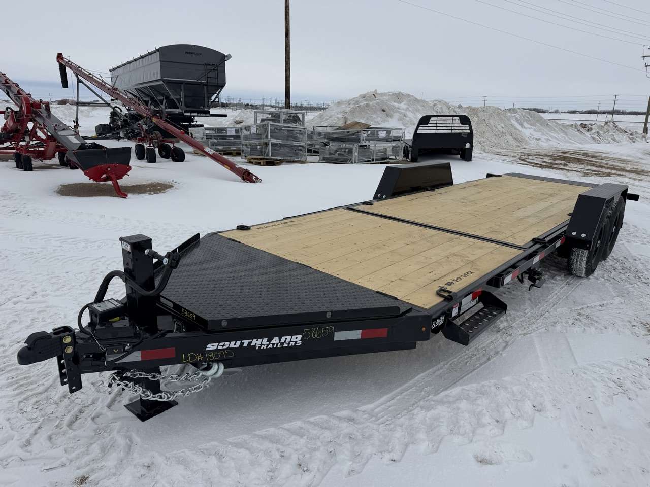 2026 Southland 8'6" x 22' Partial Tilt Trailer