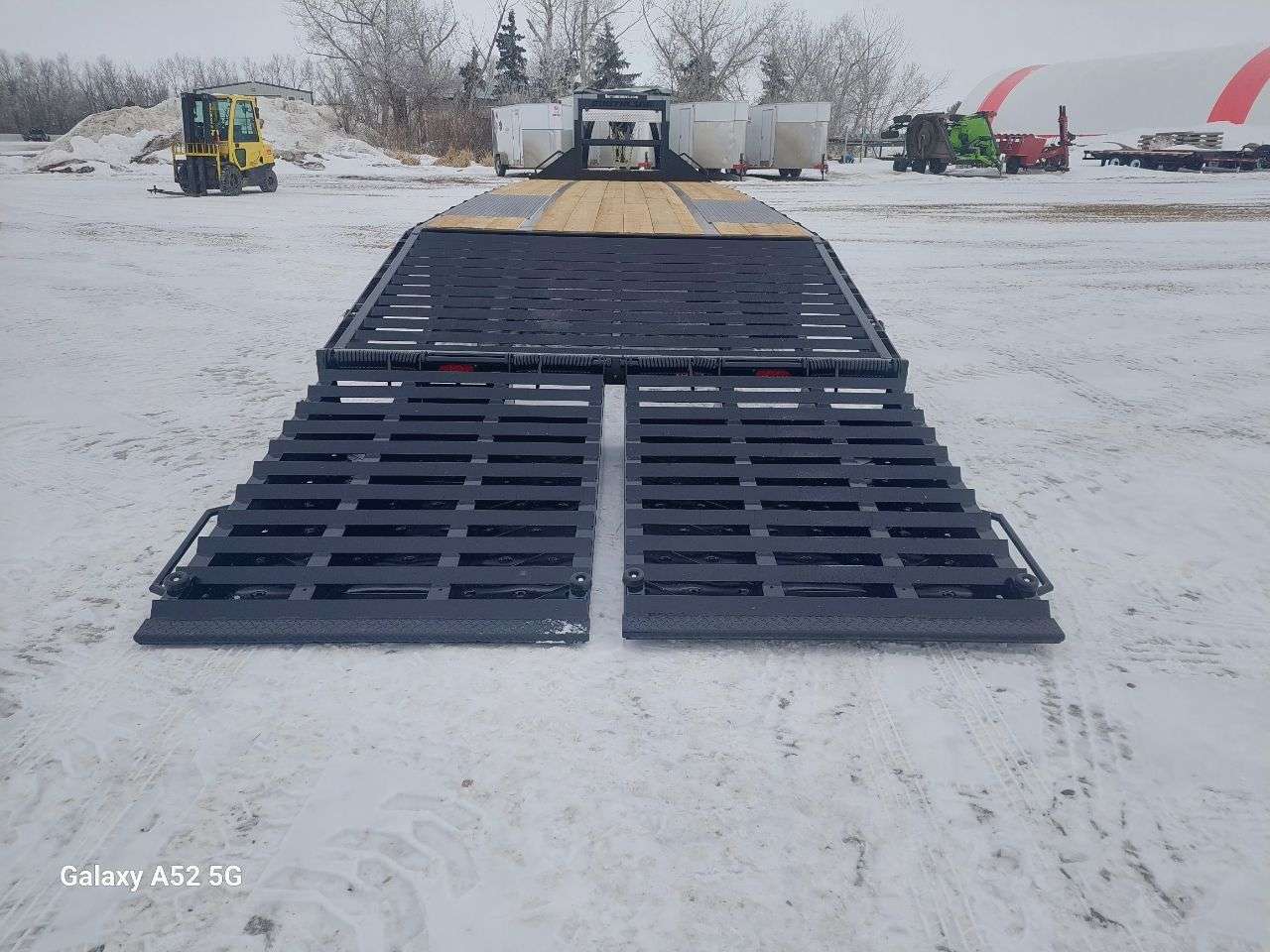 2026 Southland 8'6" x 24' + 6' BT GN Flat Deck Trailer