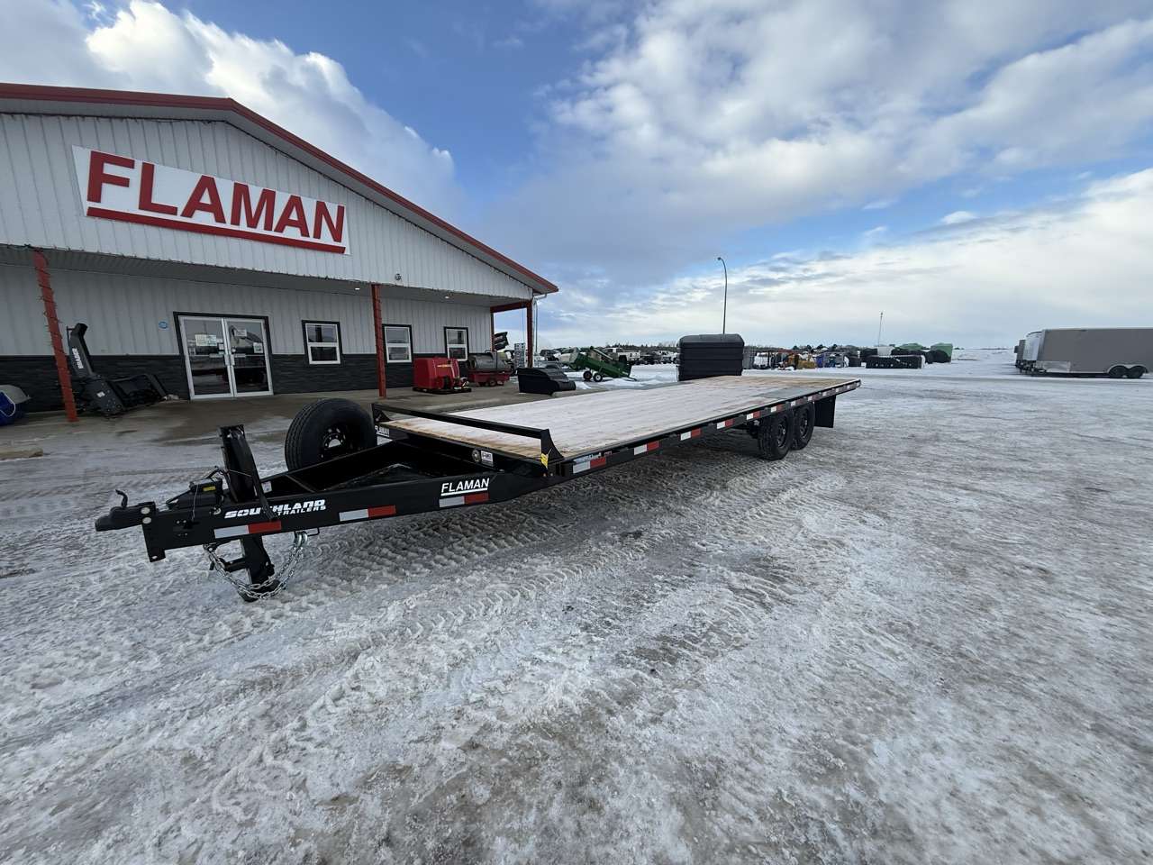 2026 Southland 8'6" x 24' Deckover Trailer