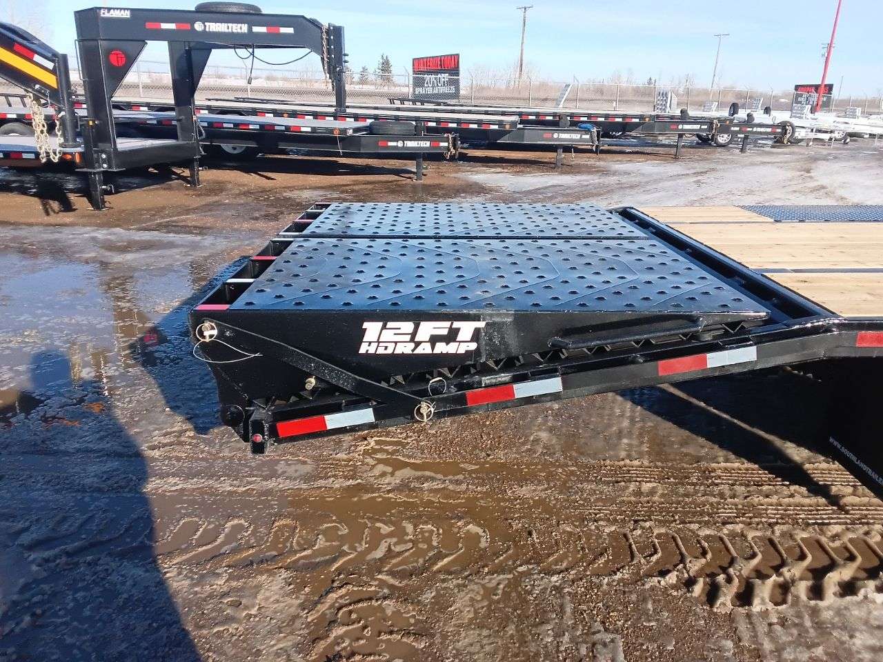 2026 Southland 8'6" x 26' + 6' TA Beavertail GN Flat Deck