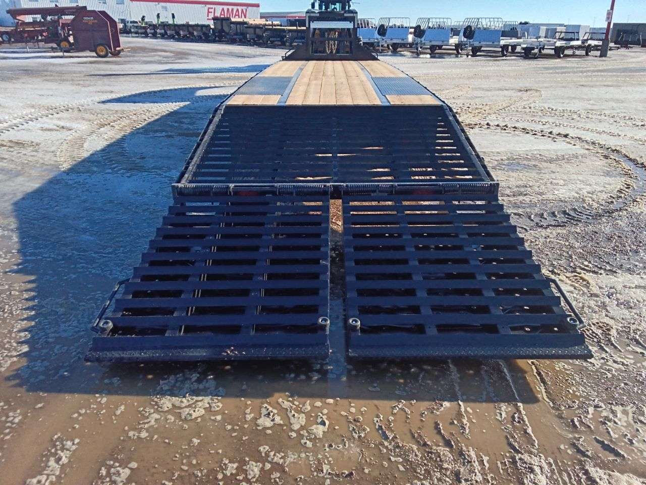 2026 Southland 8'6" x 26' + 6' TA Beavertail GN Flat Deck
