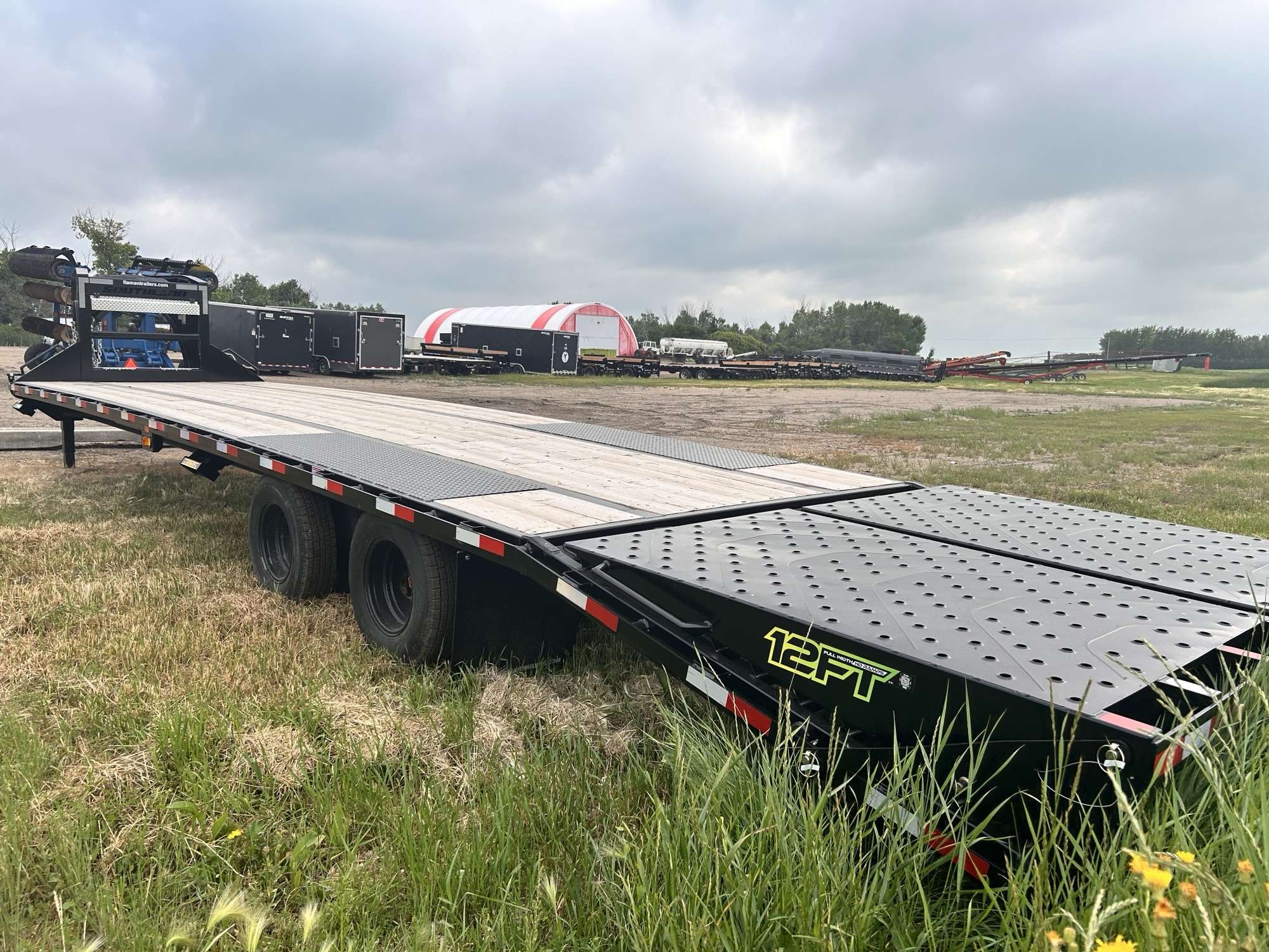 2026 Southland 8'6" x 28' + 6' BT GN Flat Deck TA Trailer