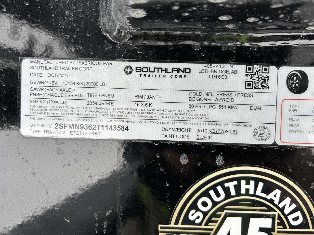 2026 Southland 8'6" x 32' GN Beavertail Flat Deck Trailer