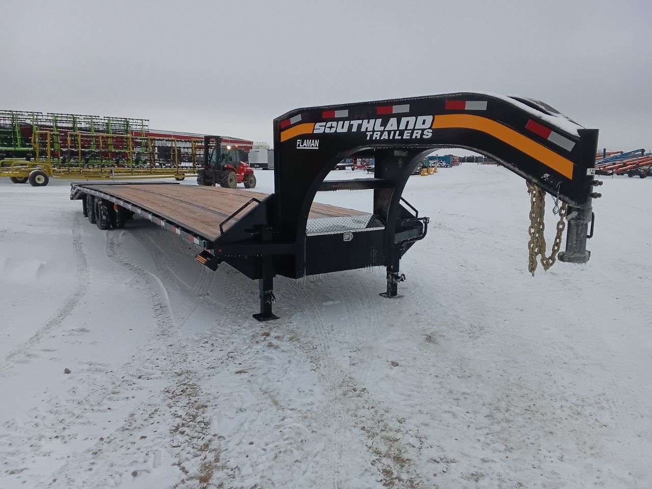 2026 Southland 8'6" x 38' GN Beavertail Flat Deck Trailer