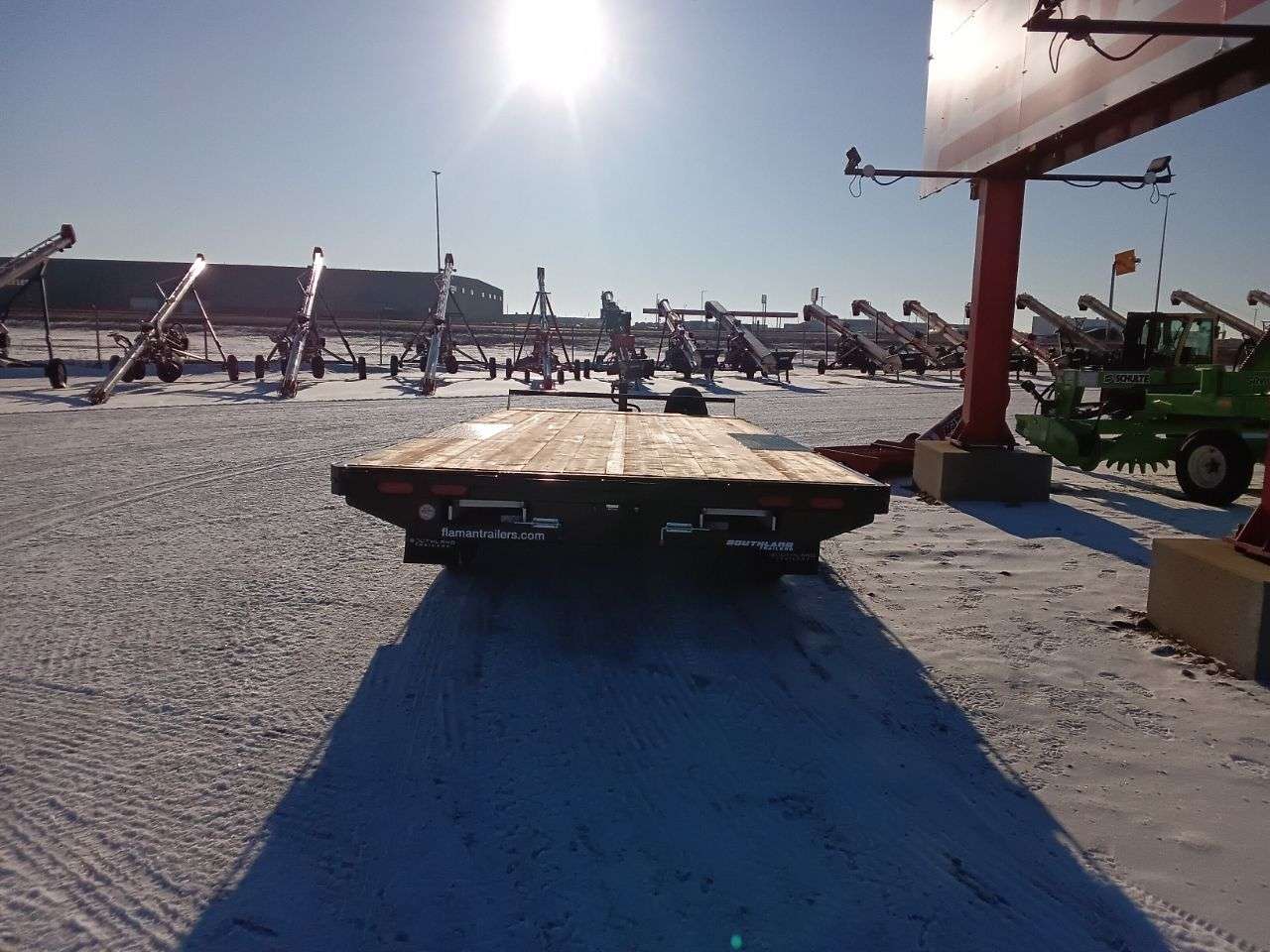 2026 Southland HBA 8'6" x 20' Deckover TA 7000 Trailer