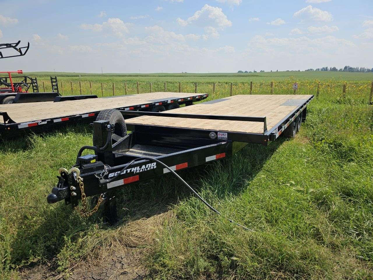 2026 Southland HBA 8'6" x 20' Deckover Trailer