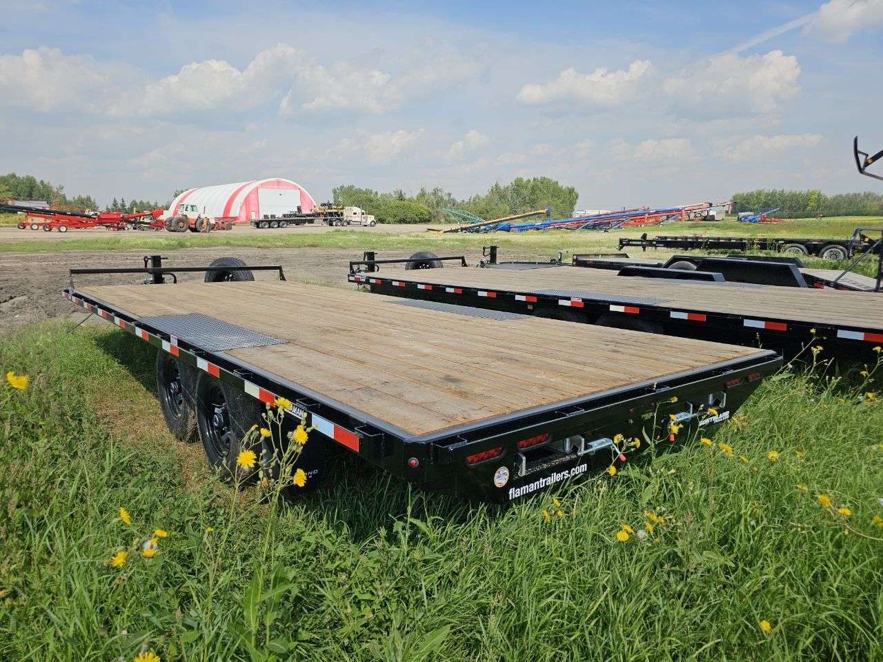 2026 Southland HBA 8'6" x 20' Deckover Trailer