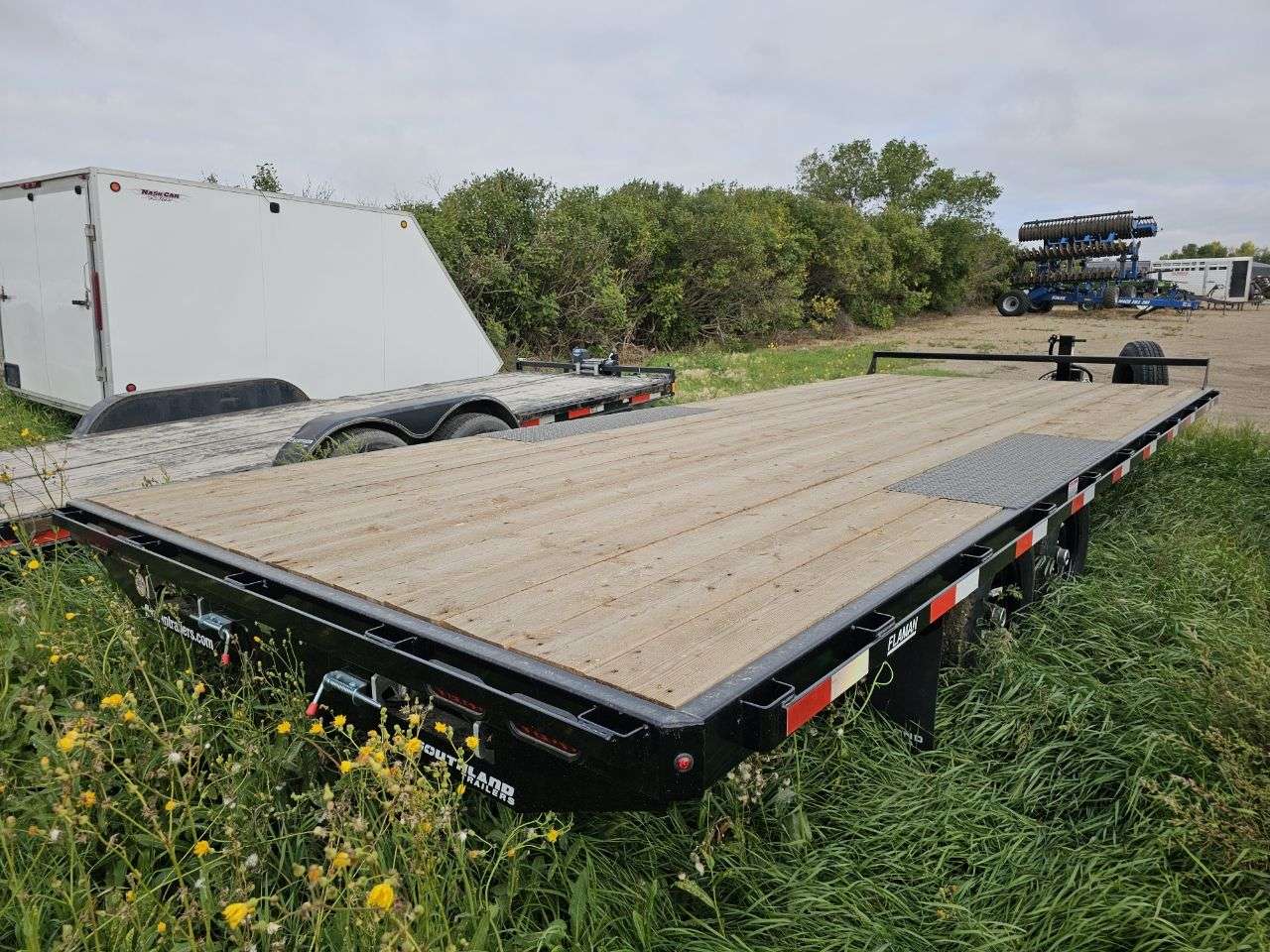 2026 Southland HBA 8'6" x 20' Deckover Trailer
