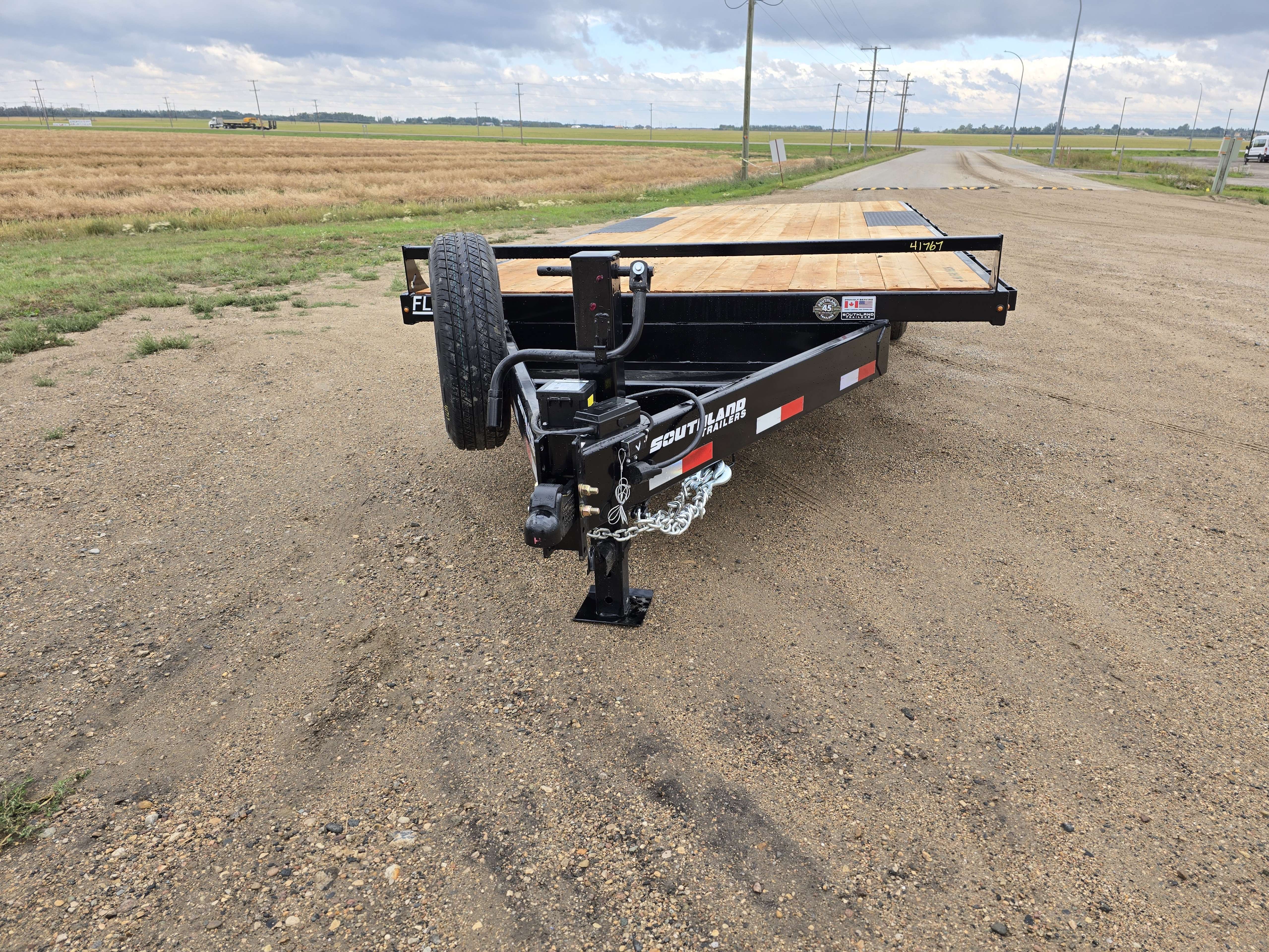 2026 Southland HBA 8'6" x 20' Deckover Trailer