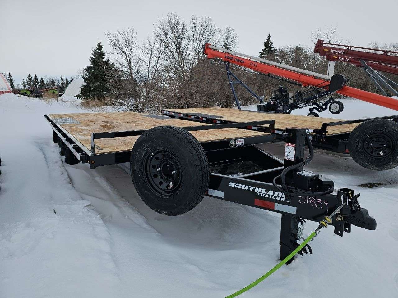 2026 Southland HBA 8'6" x 20' Deckover Trailer