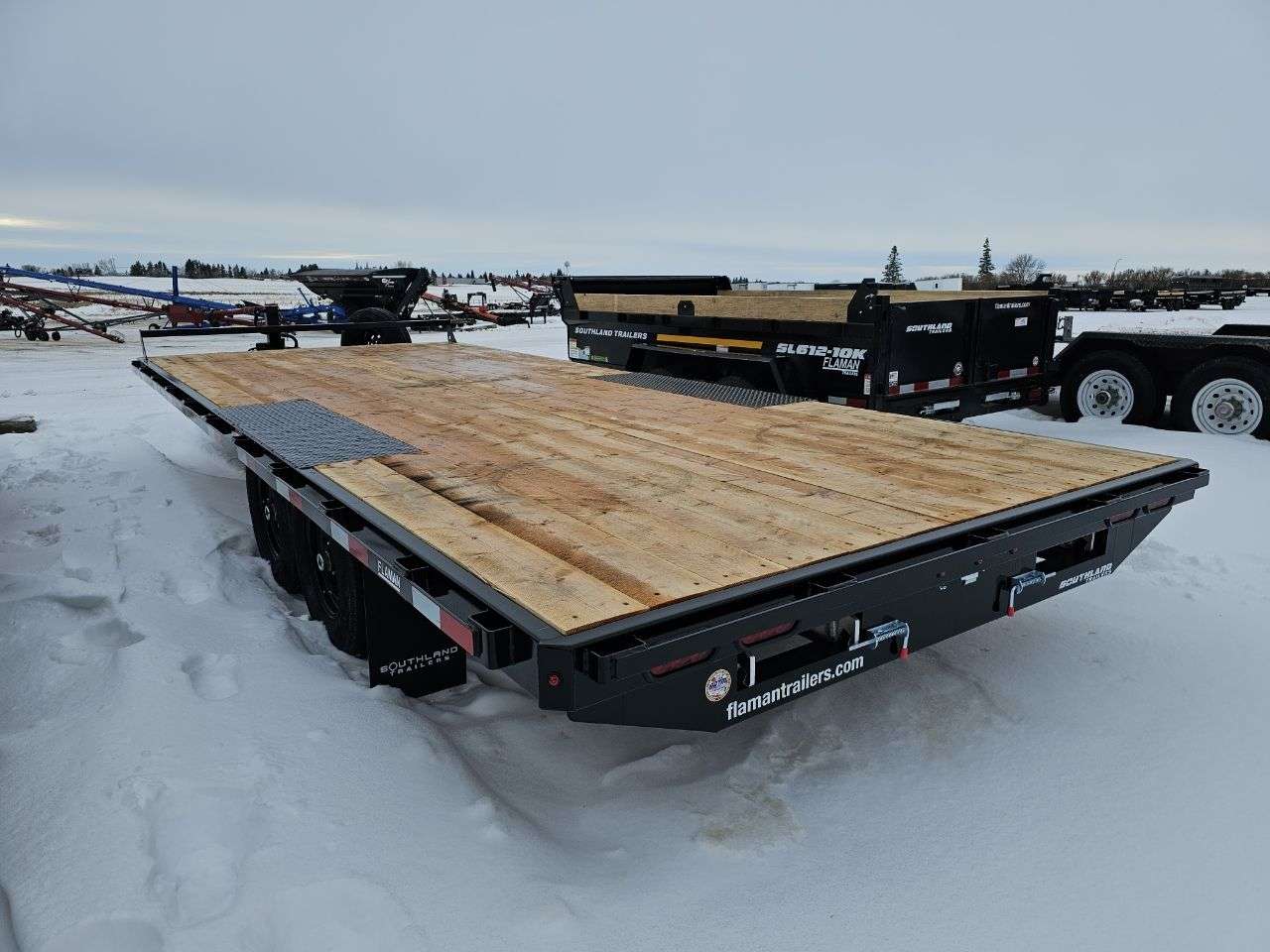 2026 Southland HBA 8'6" x 20' Deckover Trailer