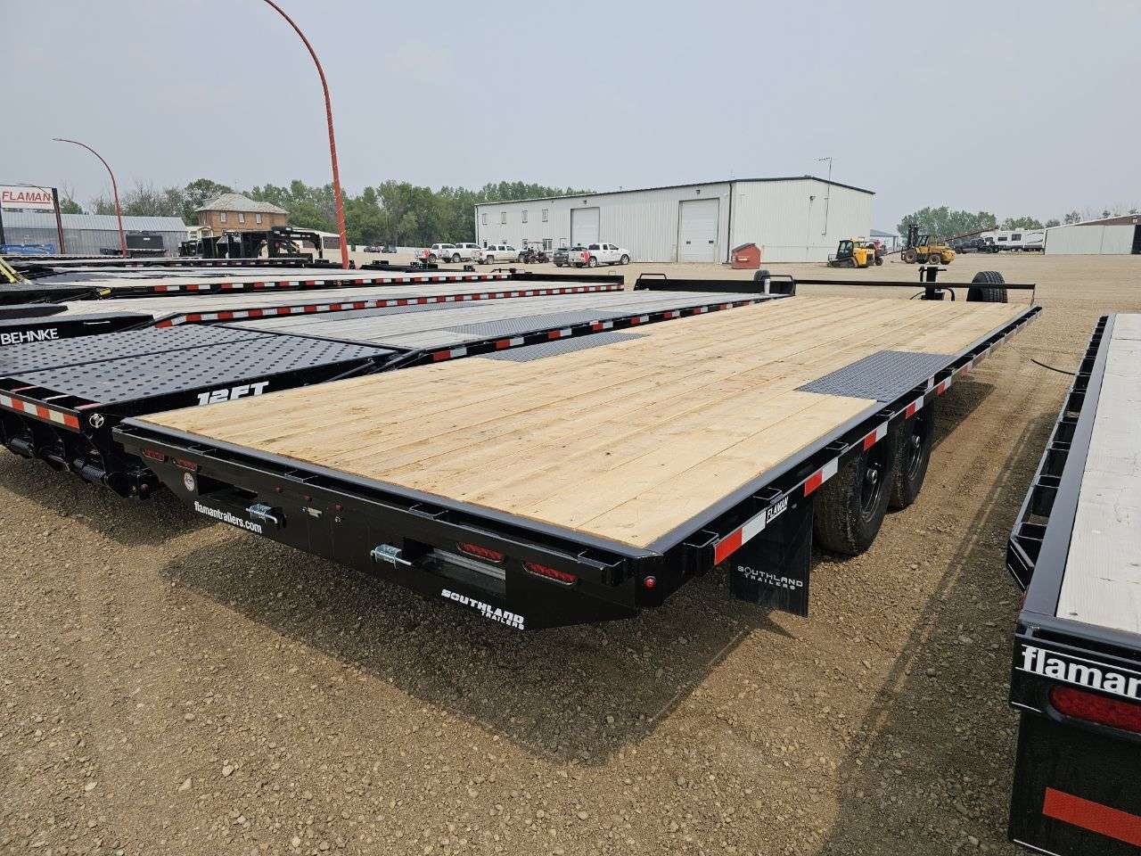 2026 Southland HBA 8'6" x 24' Deckover