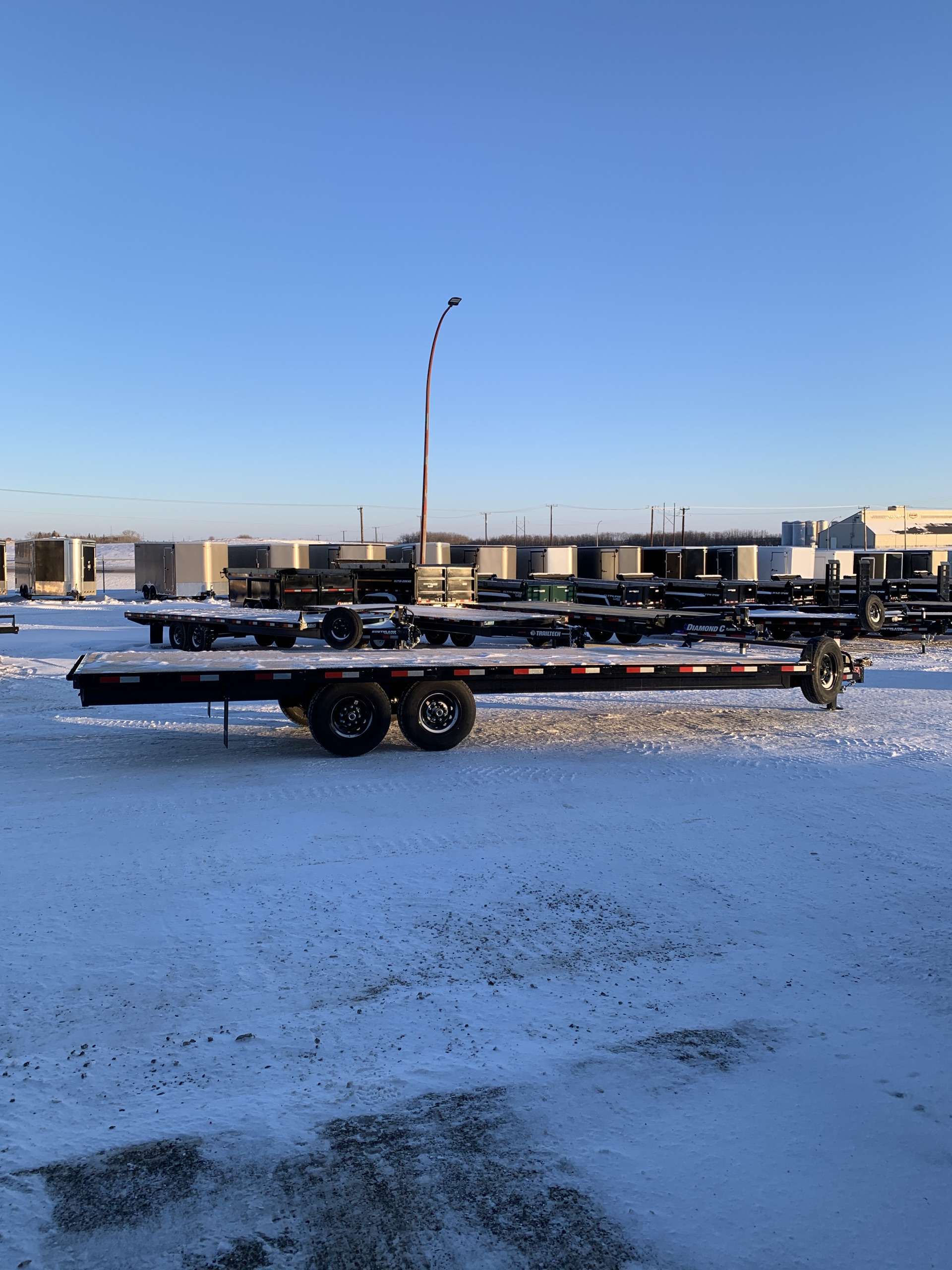 2026 Southland HBA 8'6" x 24' Deckover Trailer