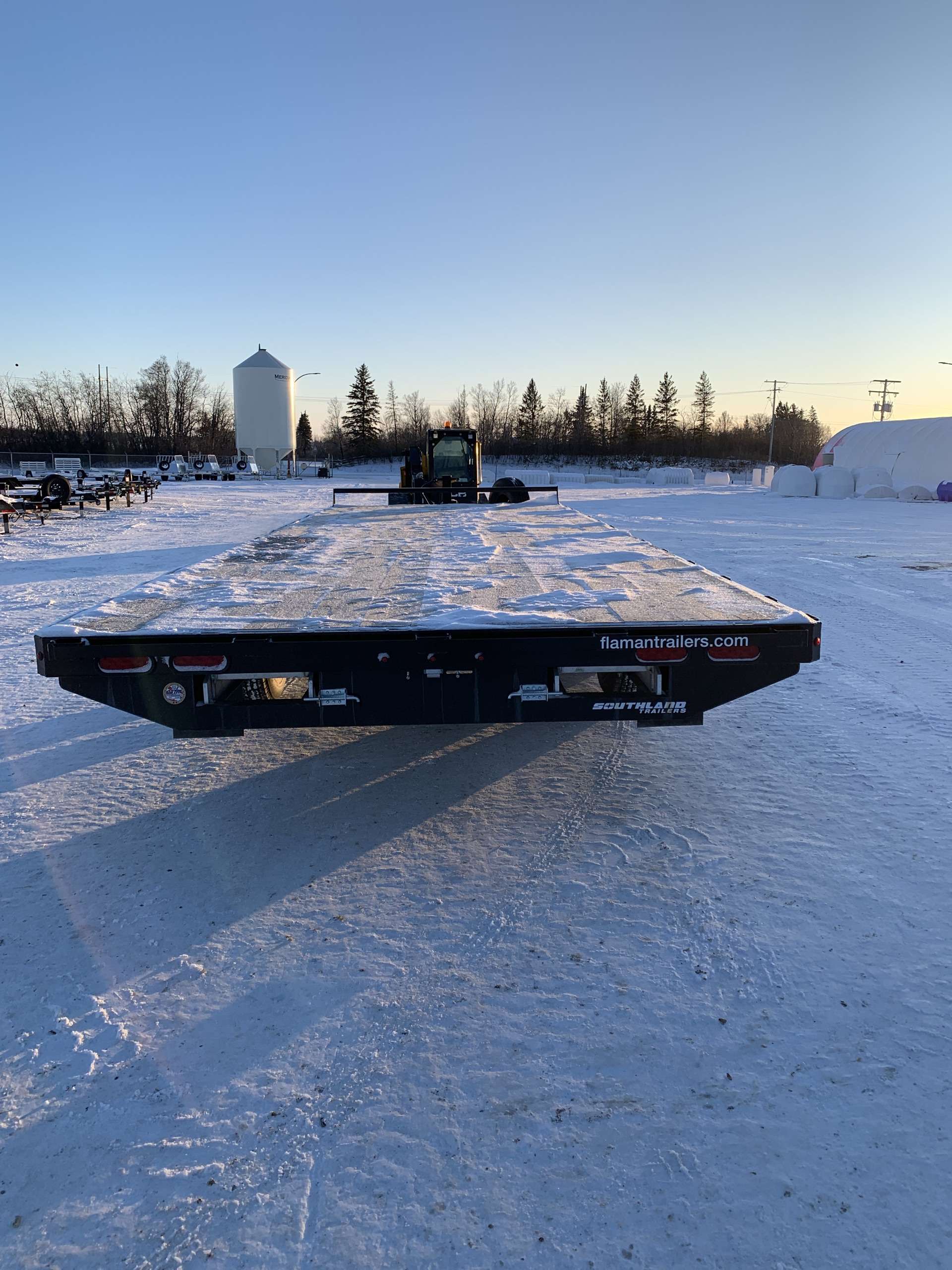 2026 Southland HBA 8'6" x 24' Deckover Trailer