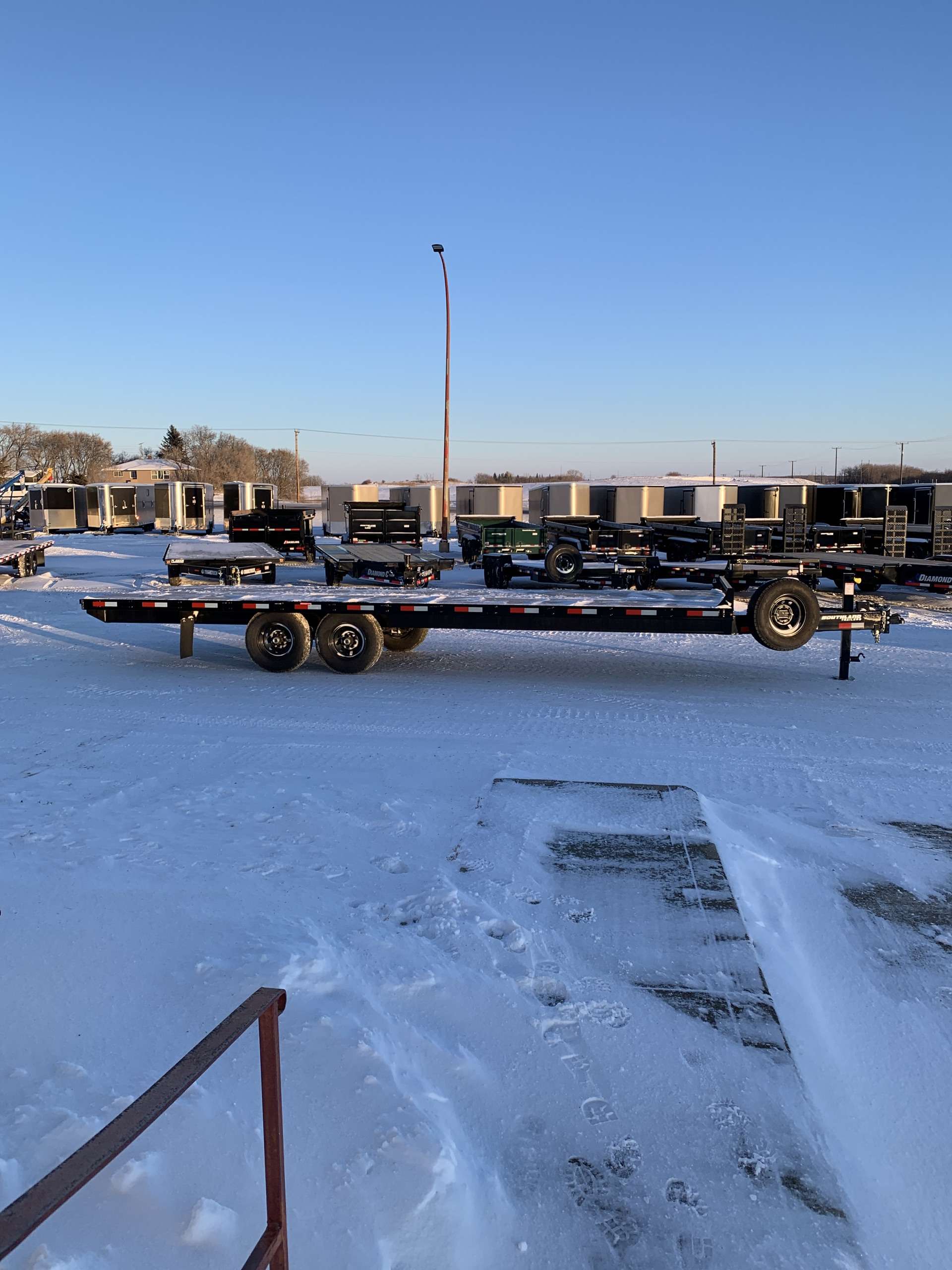 2026 Southland HBA 8'6" x 24' Deckover Trailer