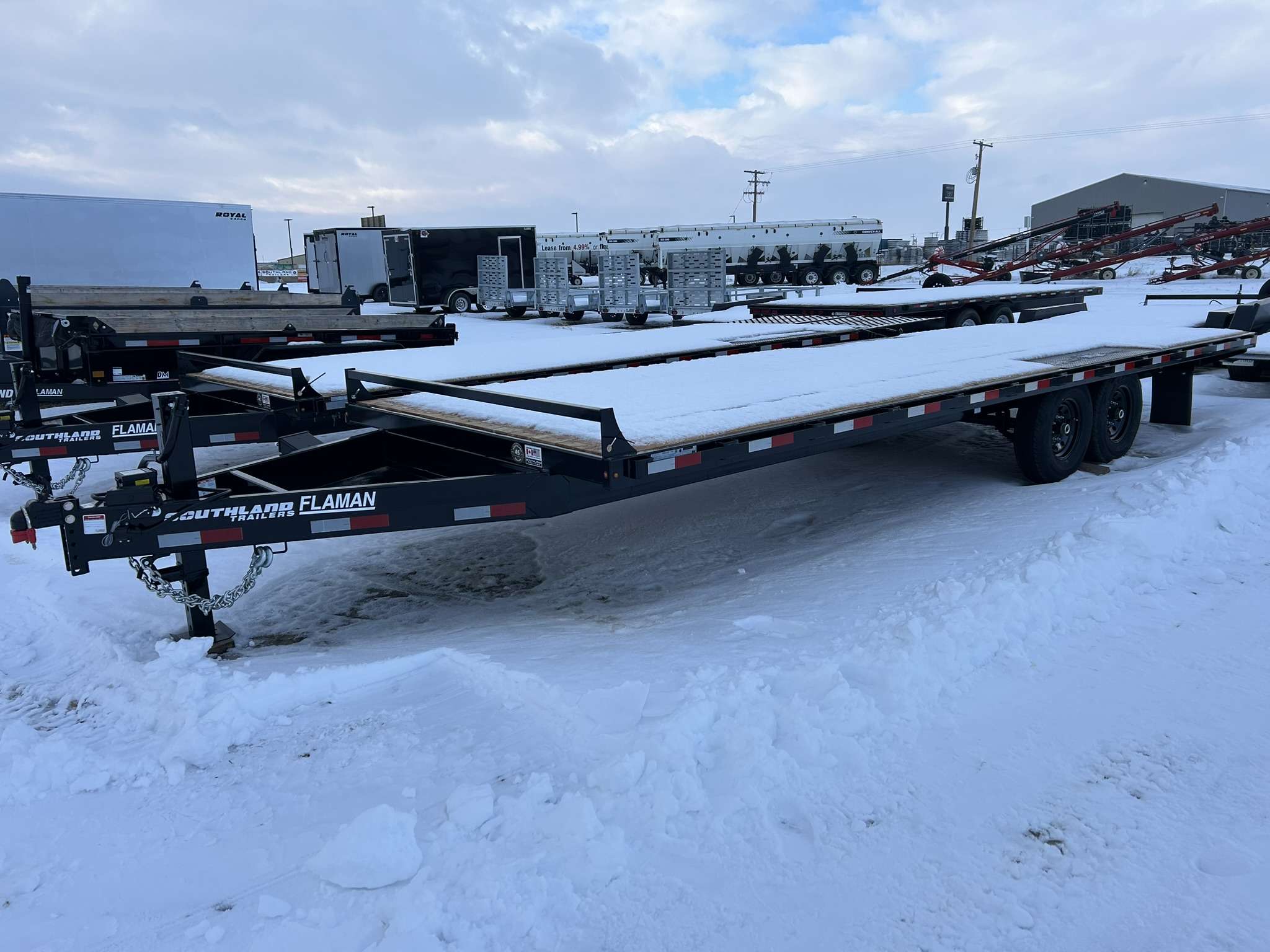 2026 Southland HBA 8'6" x 24' Deckover Trailer