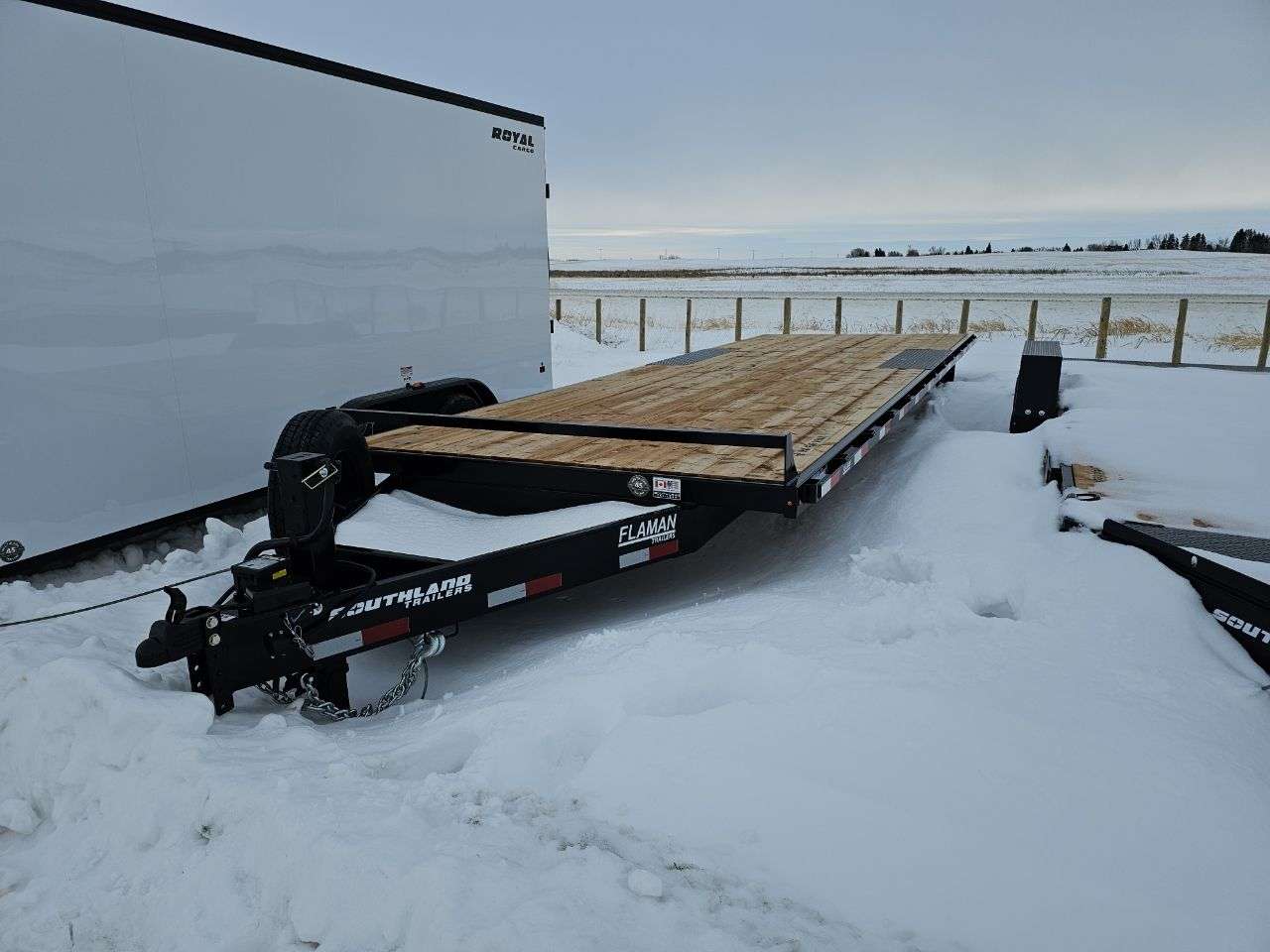 2026 Southland HBA 8'6" x 24' Deckover Trailer