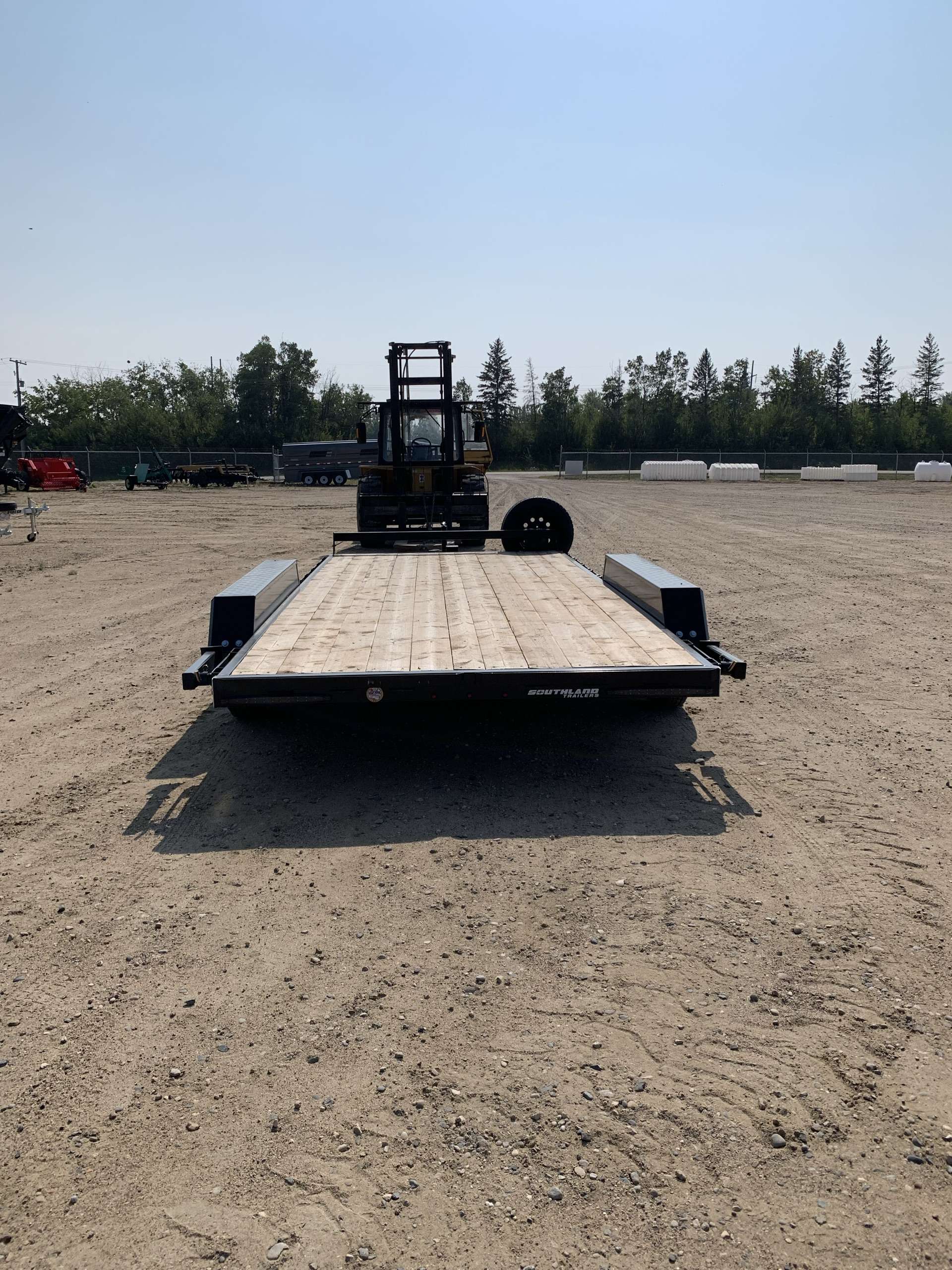 2026 Southland LBA 8'6" x 16' Flat Deck Trailer