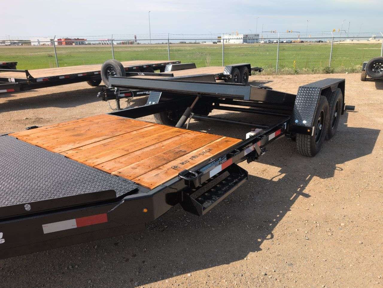 2026 Southland LBA 8'6" x 20' Partial Tilt Trailer