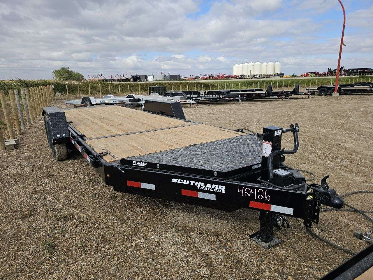 2026 Southland LBA 8'6" x 20' Partial Tilt Trailer