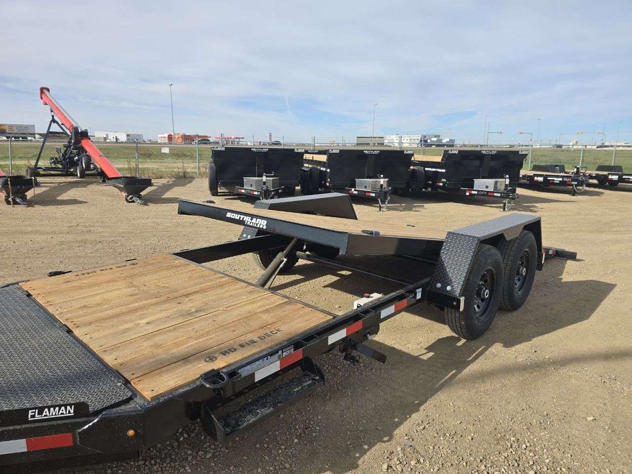 2026 Southland LBA 8'6" x 20' Partial Tilt Trailer