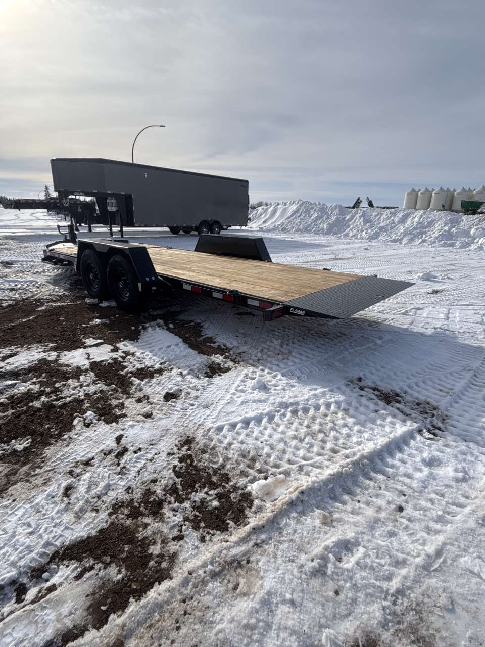 2026 Southland LBA 8'6" x 20' Partial Tilt Trailer