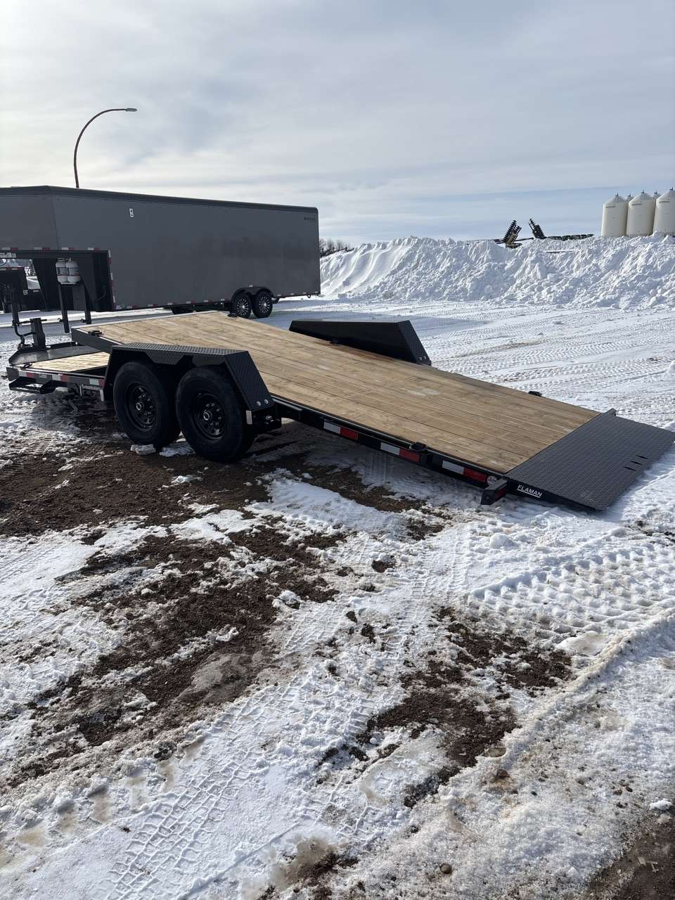 2026 Southland LBA 8'6" x 20' Partial Tilt Trailer