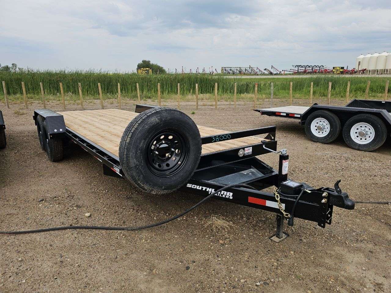 2026 Southland LBA 8'6" x 22' Beavertail Flat Deck