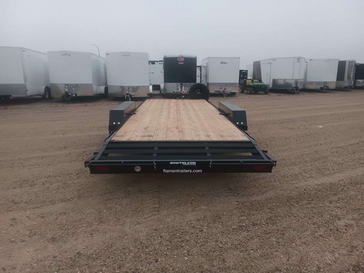 2026 Southland LBA 8'6" x 22' Beavertail Flat Deck