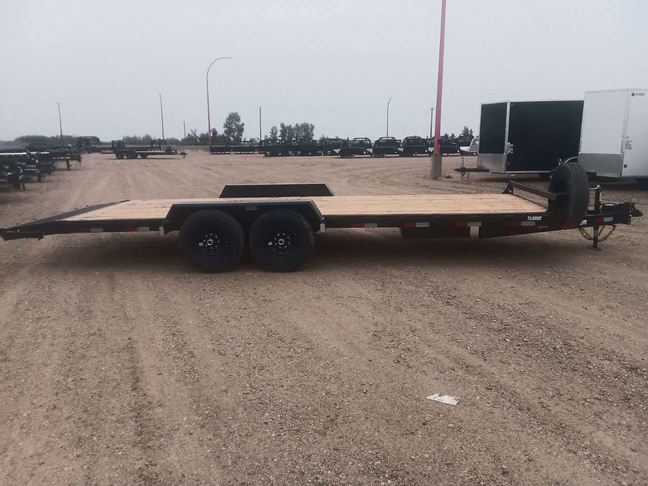 2026 Southland LBA 8'6" x 22' Beavertail Flat Deck