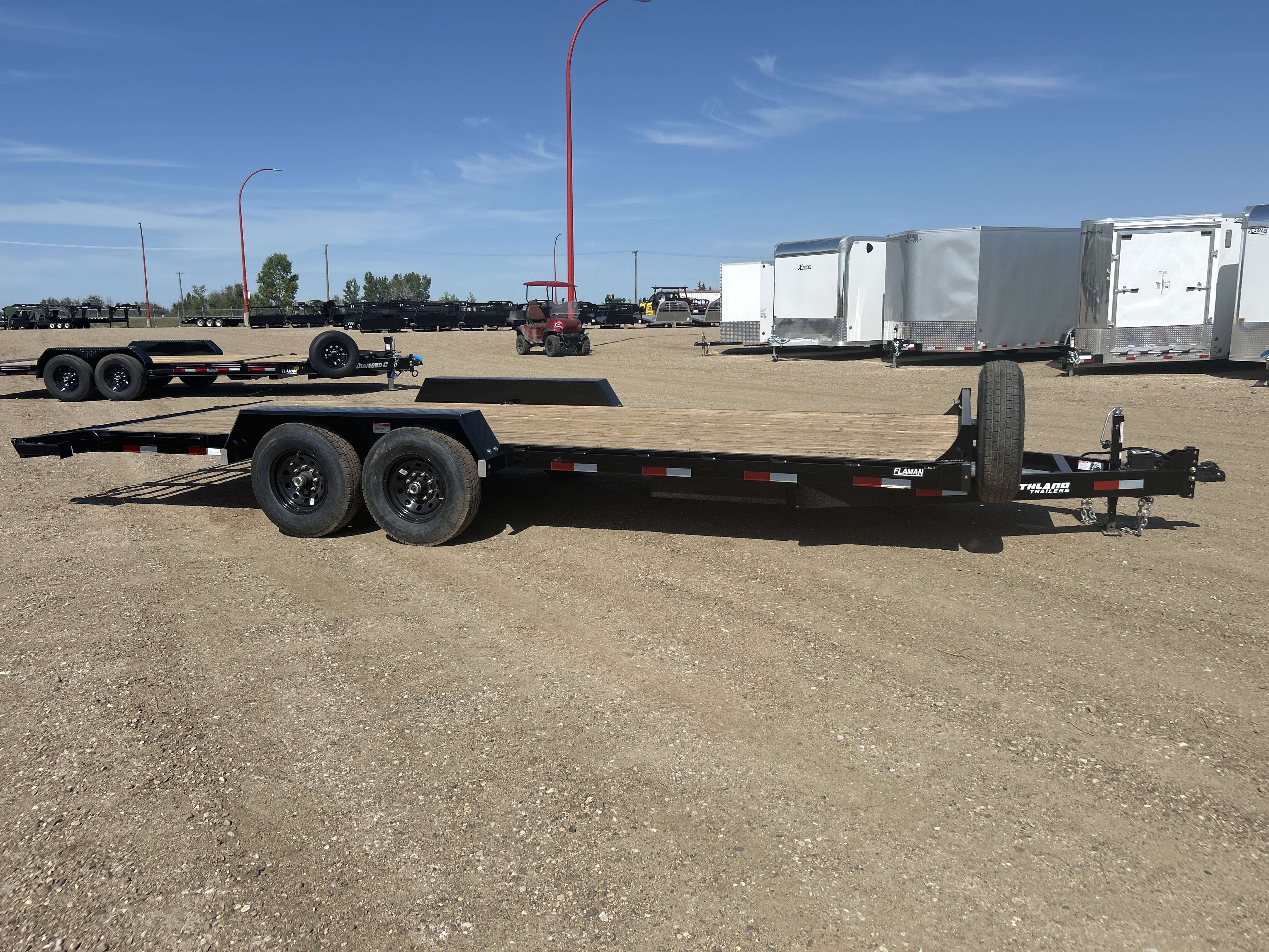 2026 Southland LBA 8'6" x 22' Beavertail Flat Deck Trailer