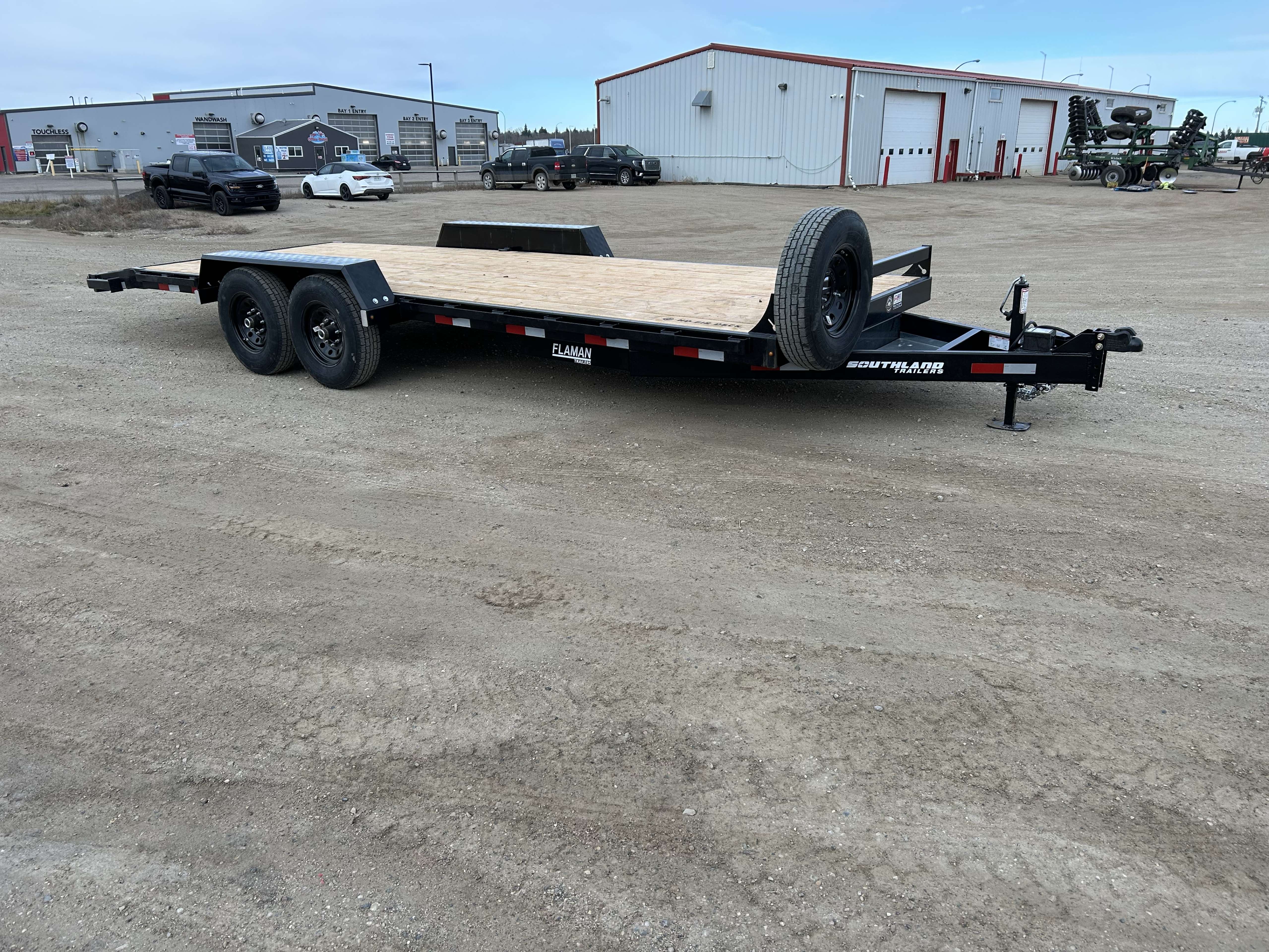 2026 Southland LBA 8'6" x 22' Beavertail Flat Deck Trailer
