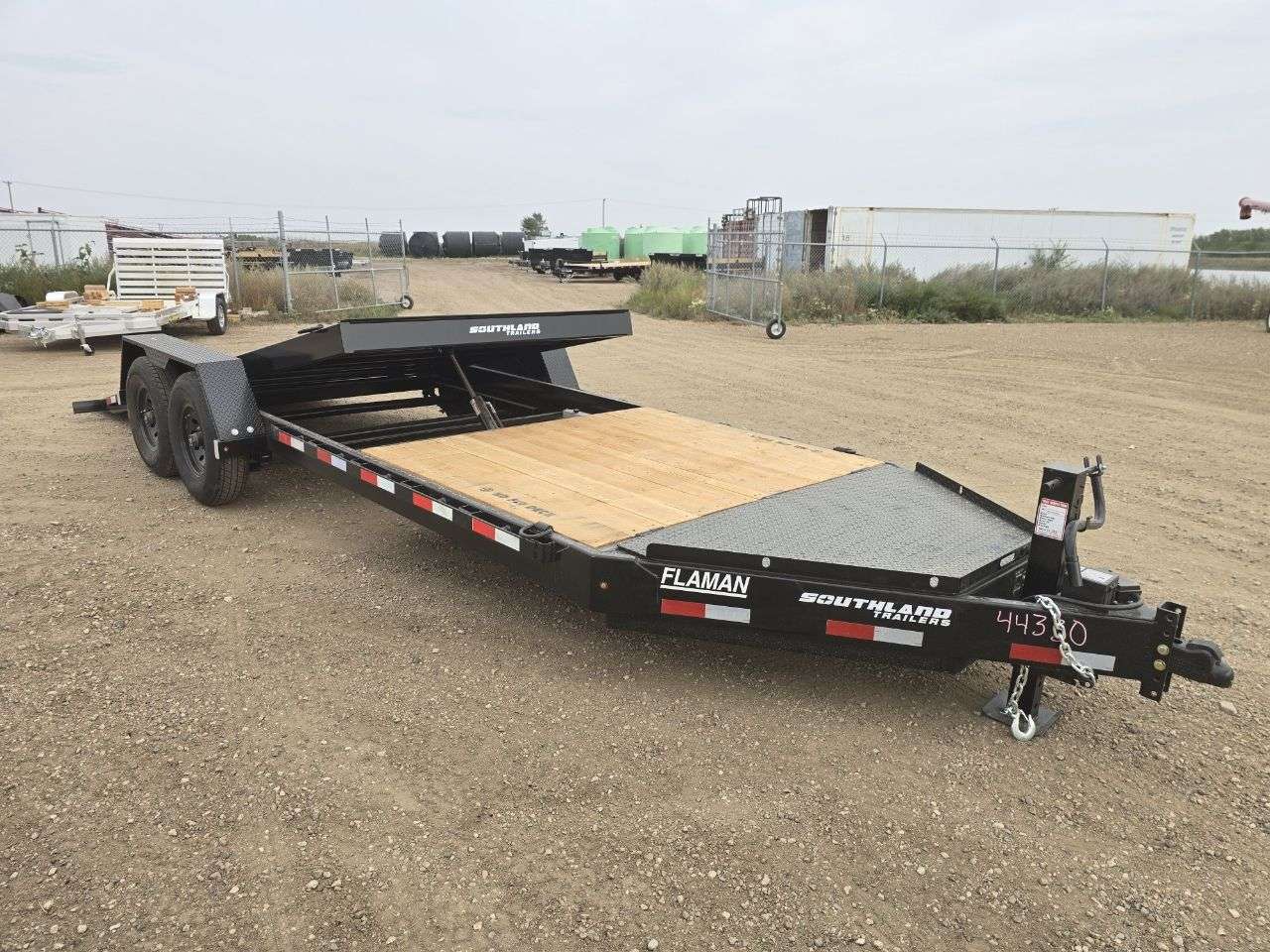 2026 Southland LBA 8'6" x 22' Partial Tilt Trailer