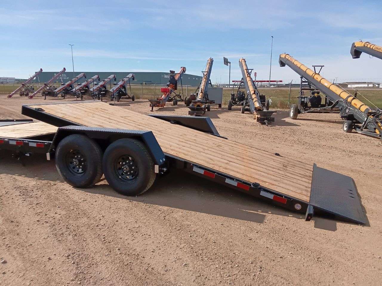 2026 Southland LBA 8'6" x 22' Partial Tilt Trailer