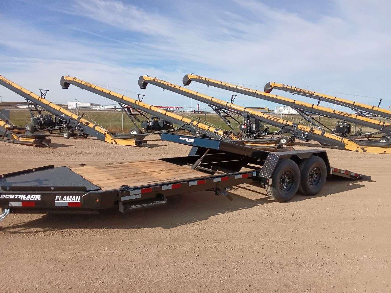 2026 Southland LBA 8'6" x 22' Partial Tilt Trailer